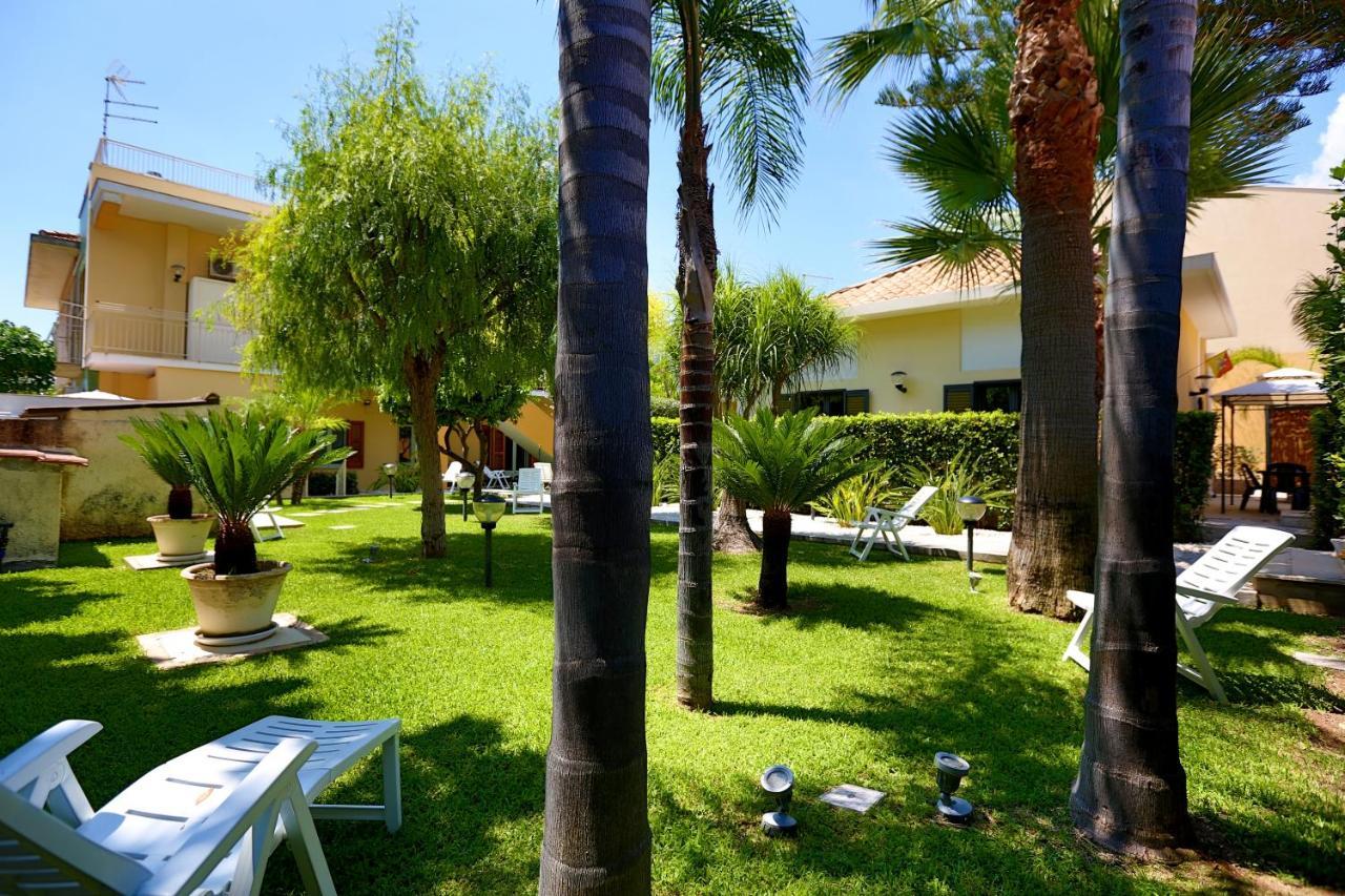 Re Sole La Dependance - Casa Vacanza M E R C U R I O Avola Exteriör bild