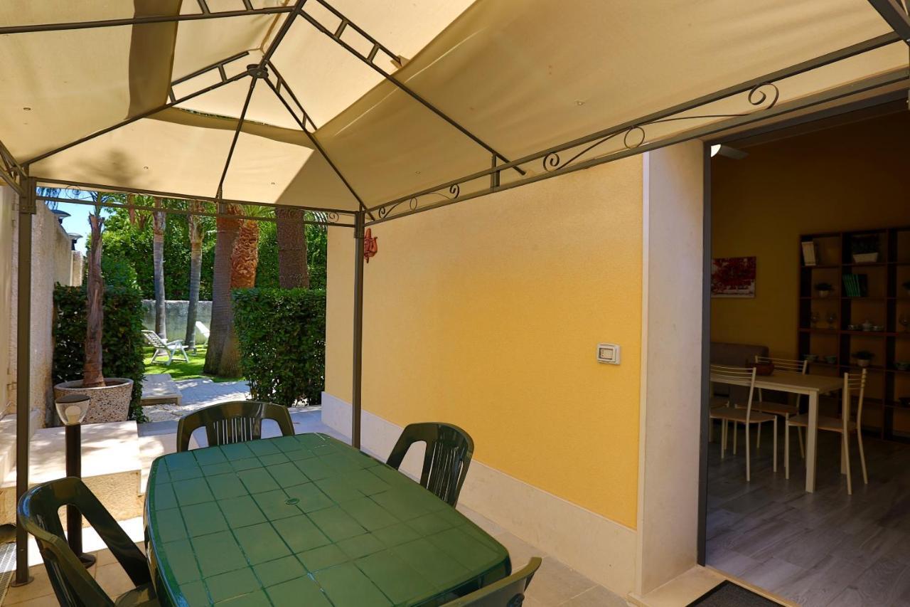 Re Sole La Dependance - Casa Vacanza M E R C U R I O Avola Exteriör bild