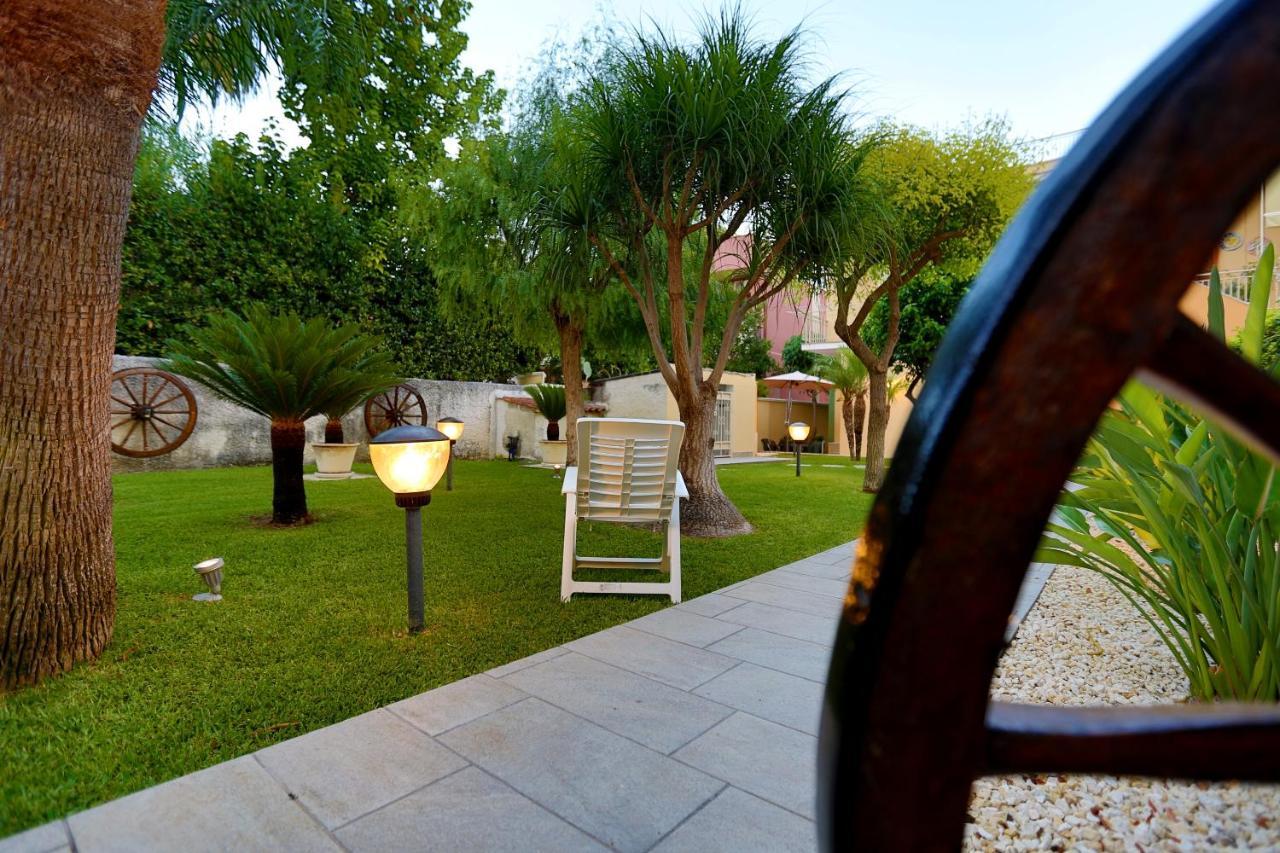 Re Sole La Dependance - Casa Vacanza M E R C U R I O Avola Exteriör bild